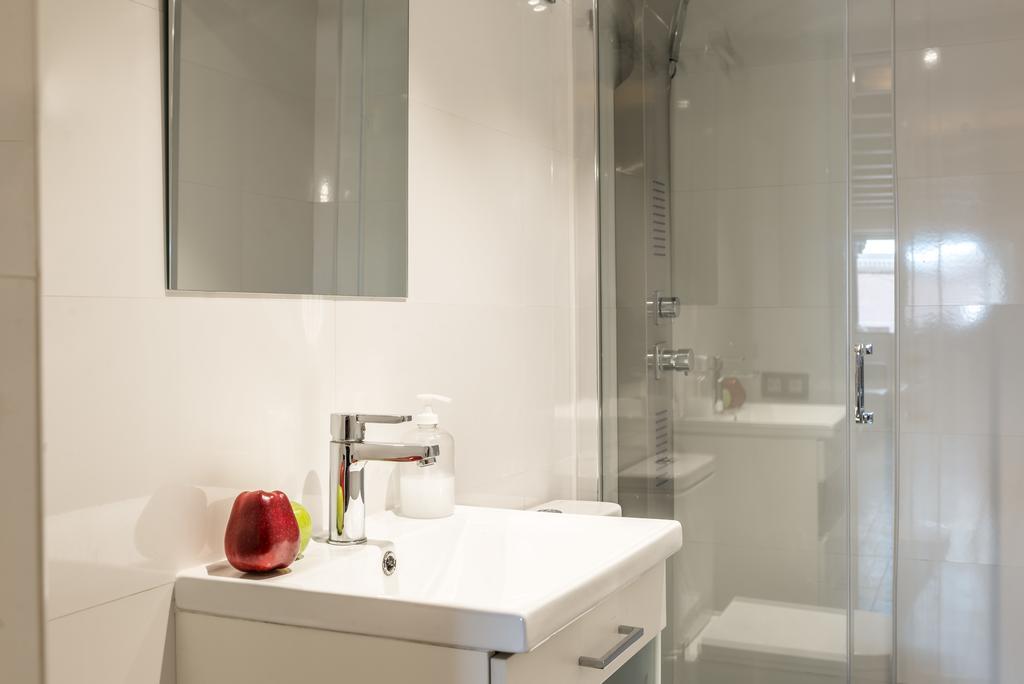 Apartament Radas